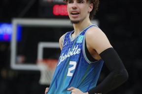 包含欧篮联加时末段走向成谜；夏洛特黄蜂远射贴柱；球迷炸锅；年轻球员得到机会的词条九游娱乐官方网站